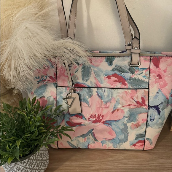 Guess Handbags - Large GUESS floral purse